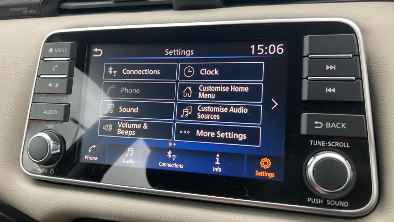 Nissan Micra 1.0 IG-T 92 Acenta 5dr CVT Petrol Hatchback